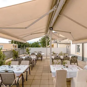 3* Отель Aurora